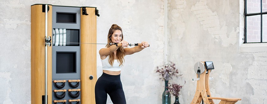 Pilates au mur : L'alternative simple pour renforcer ses muscles en  profondeur